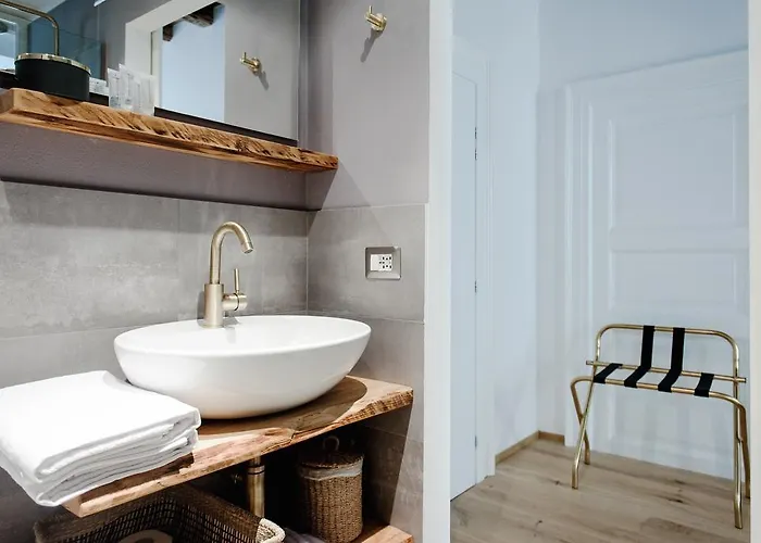 Volta 38 Πανσιόν