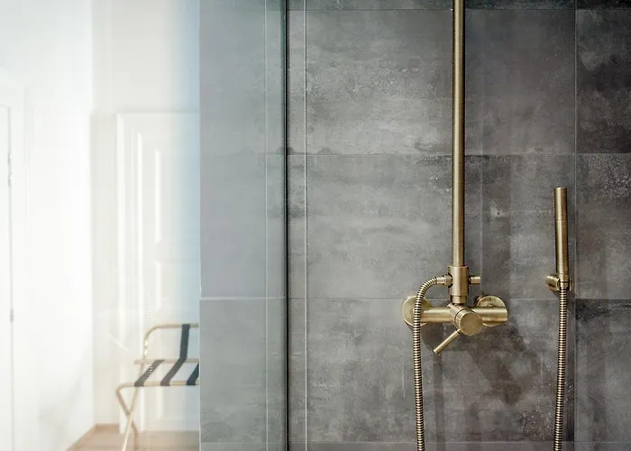 Πανσιόν Volta 38 3*