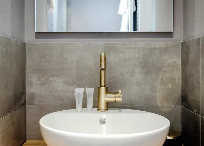 Volta 38 בית הארחה קומו