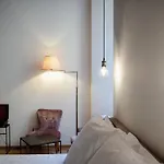 Konukevi Volta 38 Como
